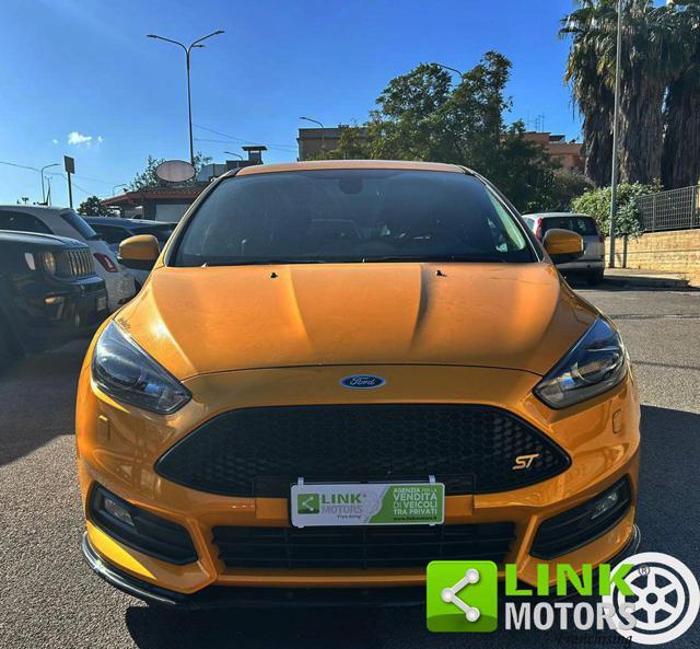 FORD Focus 2.0 EcoBoost 250 CV ST3