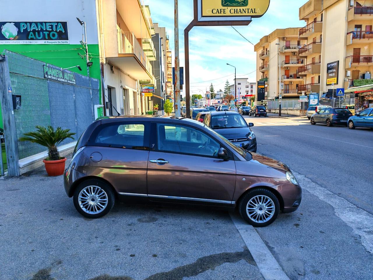 Lancia Ypsilon 1.2 69 CV Diva - NEOPATENTATO