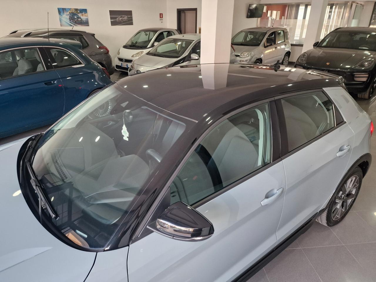 Audi A1 citycarver 30 TFSI S tronic Identity Contrast