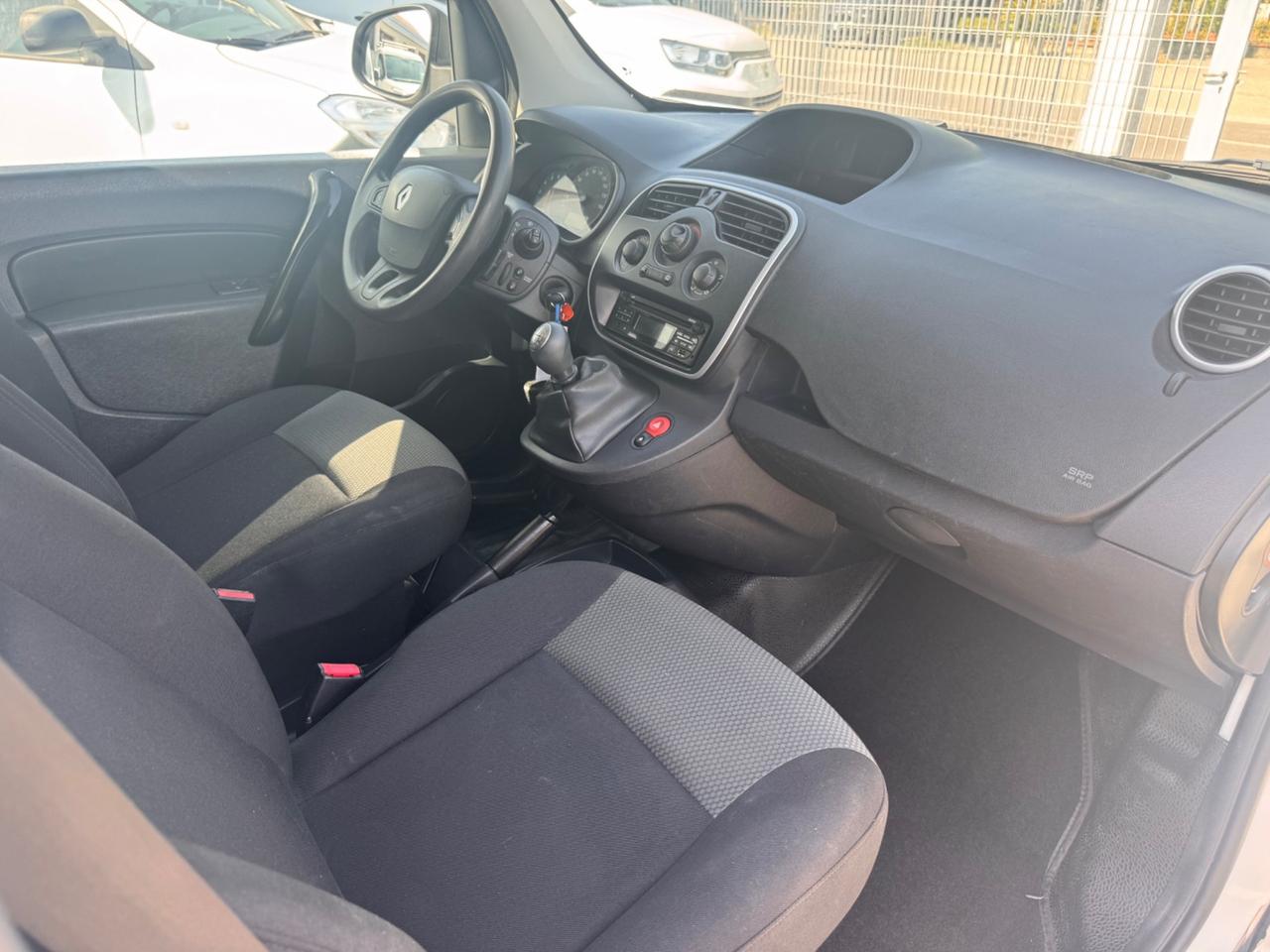 Renault Kangoo MAXI 1.5 BLUE DCI 115CV PASSO LUNGO L2 PRONTO