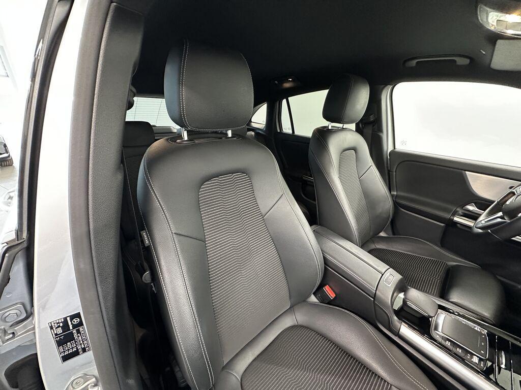 Mercedes GLA 200 200 D Business 8G-DCT