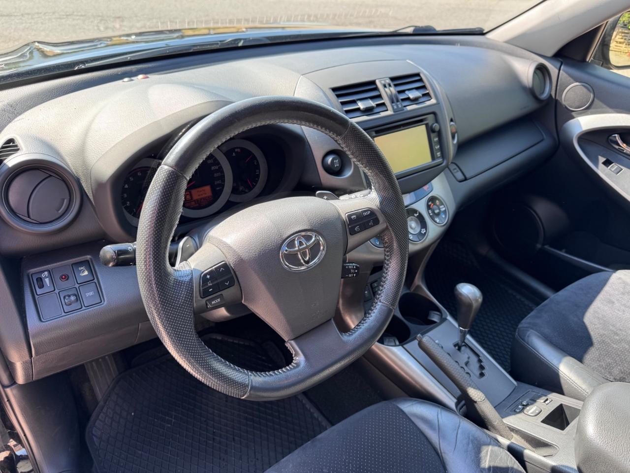 Toyota RAV 4 RAV4 Crossport 2.2 D-4D 150 CV Lounge