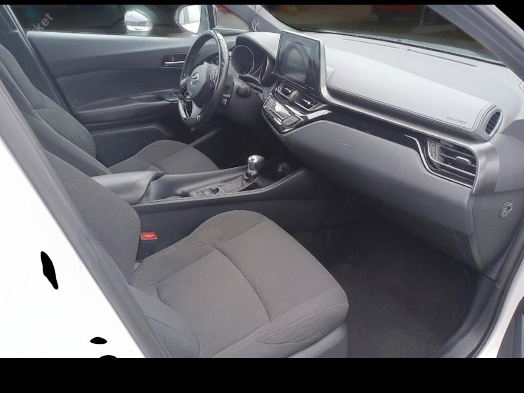 Toyota C-HR 1.8 Hybrid E-CVT Business