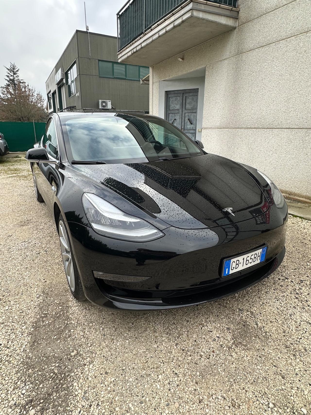 Tesla Model 3 Long Range Dual Motor AWD