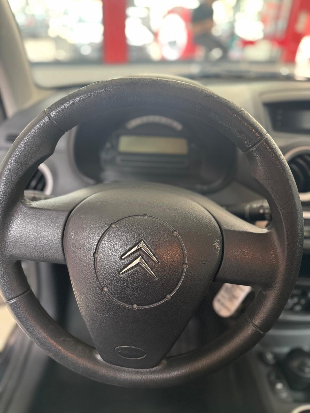 Citroen C3 1.1 airdream Gold by Pinko