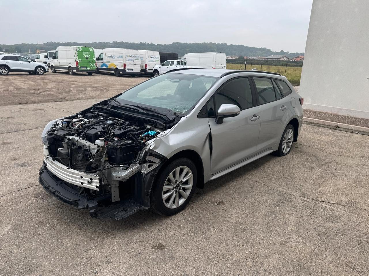 Toyota Corolla Touring Sports 1.8h auto START INCIDENTATA