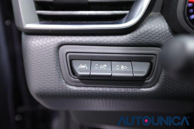 RENAULT Clio TCE 90 CV 5 PORTE BUSINESS FARI LED