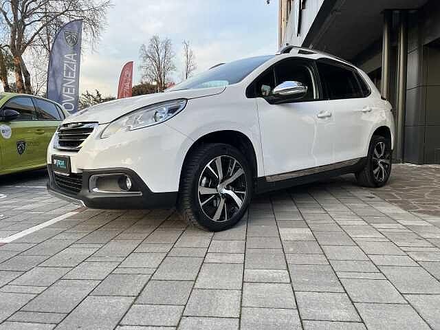Peugeot 2008 PureTech Turbo 110 S&S Allure