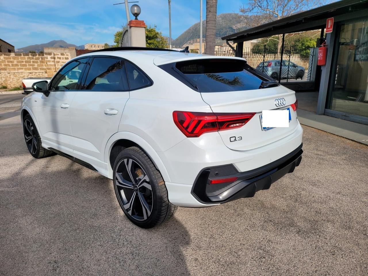 Audi Q3 Sportback 35 TDI S tronic line edition
