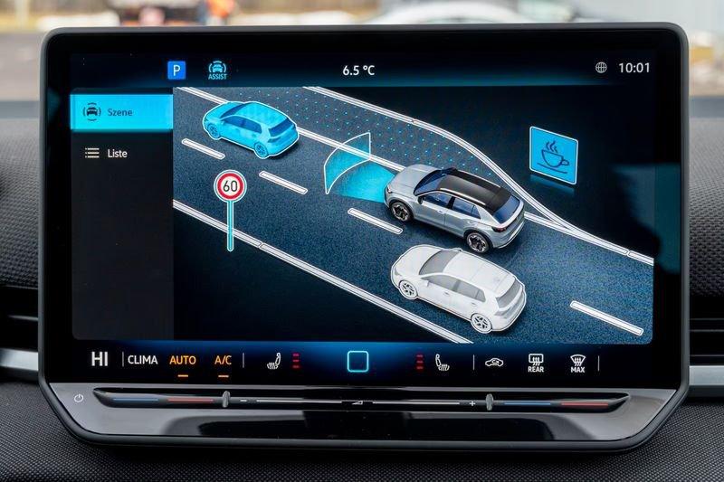 Volkswagen T-Roc 1.5 eTSI Life DSG NAVI LED CAMERA 2026