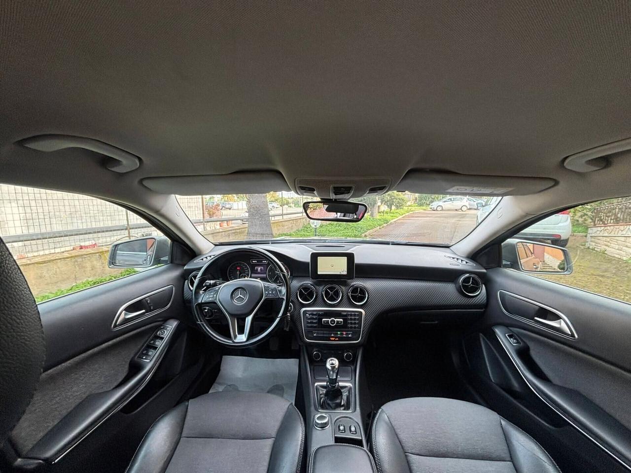 Mercedes-benz GLA 200 CDI Sport//*