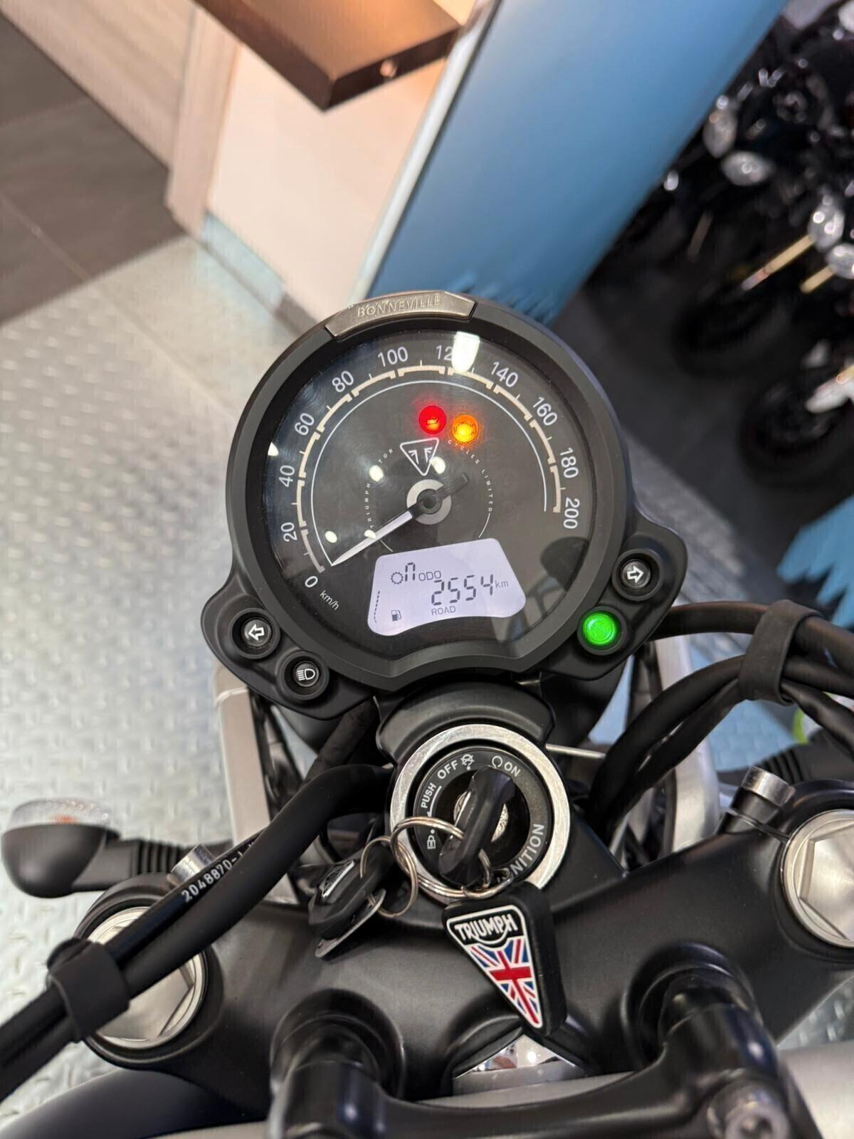 Triumph Scrambler 900