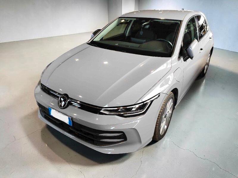 Volkswagen Golf 1.5 TSI eHybrid DSG Style