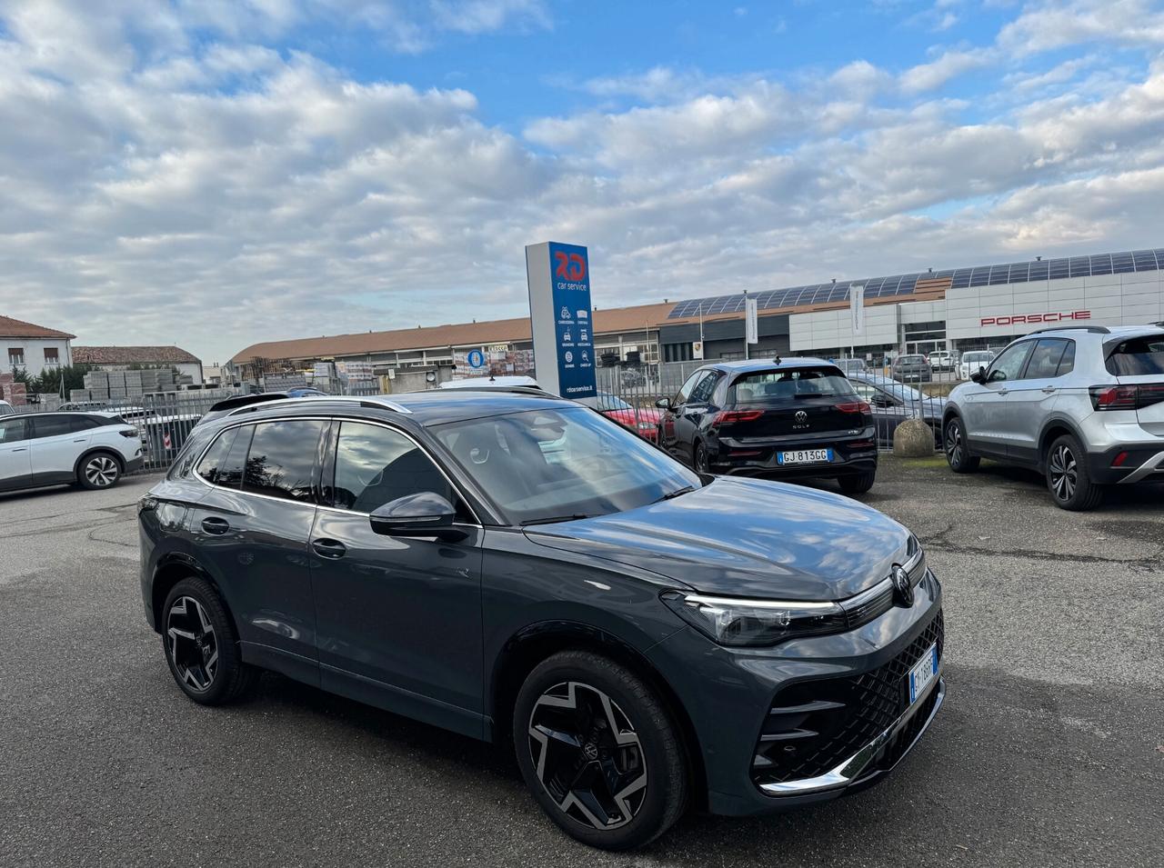 Volkswagen Tiguan 2.0 TDI R-Line 150cv DSG