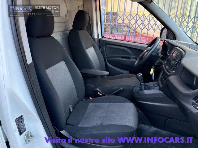 FIAT Doblo Cargo 1.4 T-Jet 120 cv Natural Power Metano Attrez