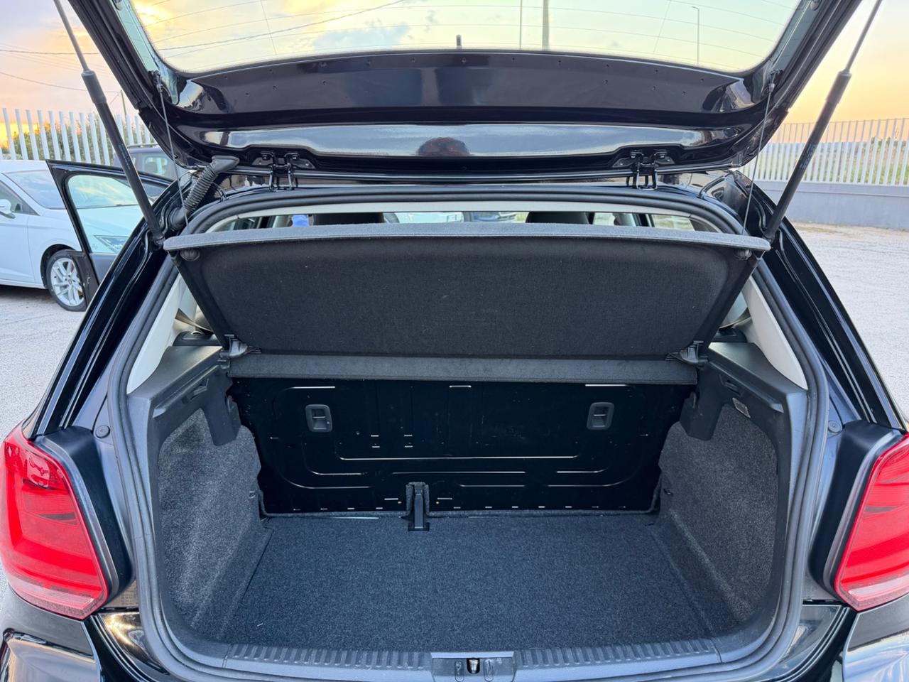 VOLKSWAGEN POLO 1.4 TDI 75CV 5P RESTYLING MY16