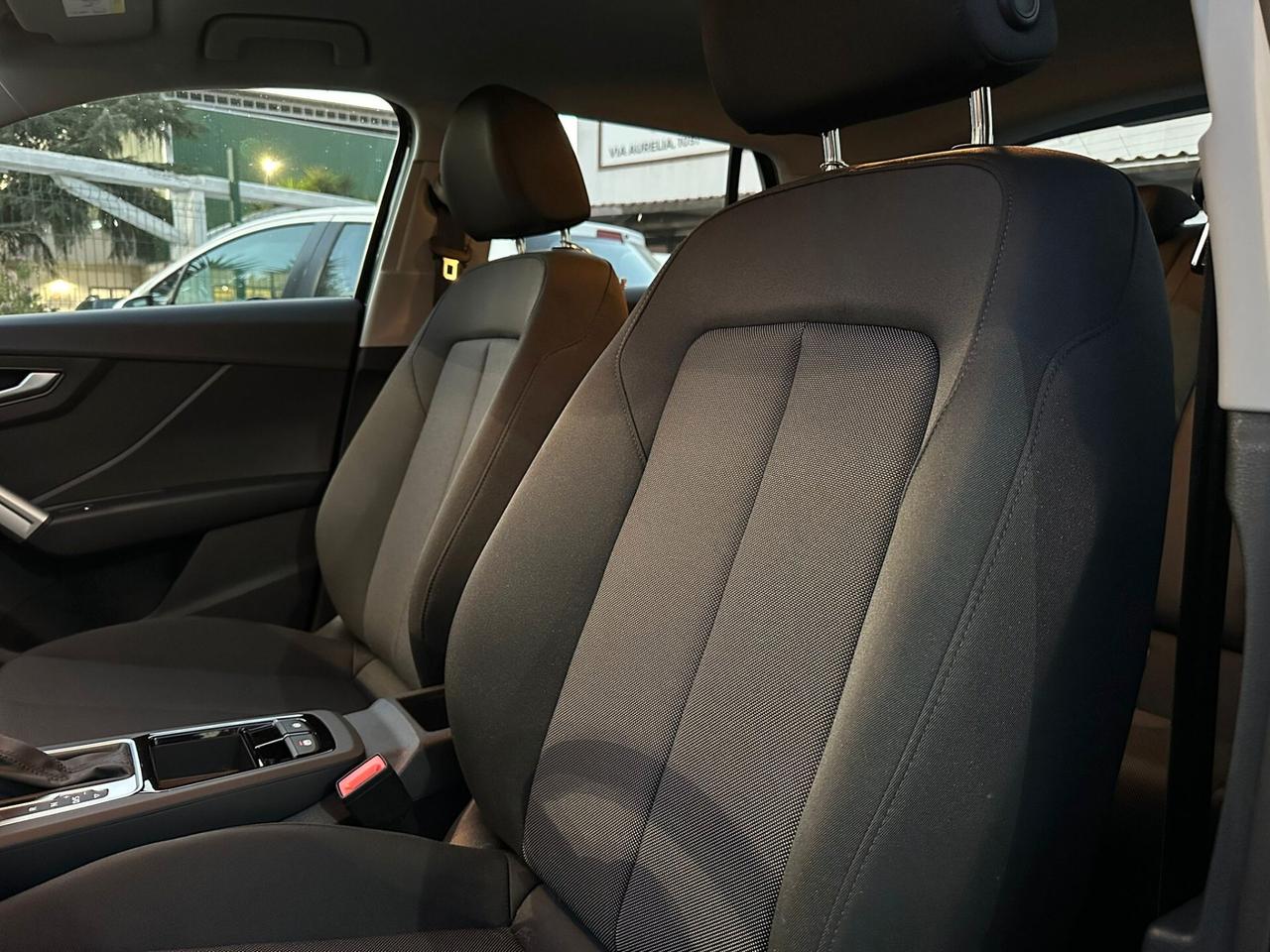 Audi Q2 35 TFSI S tronic Business