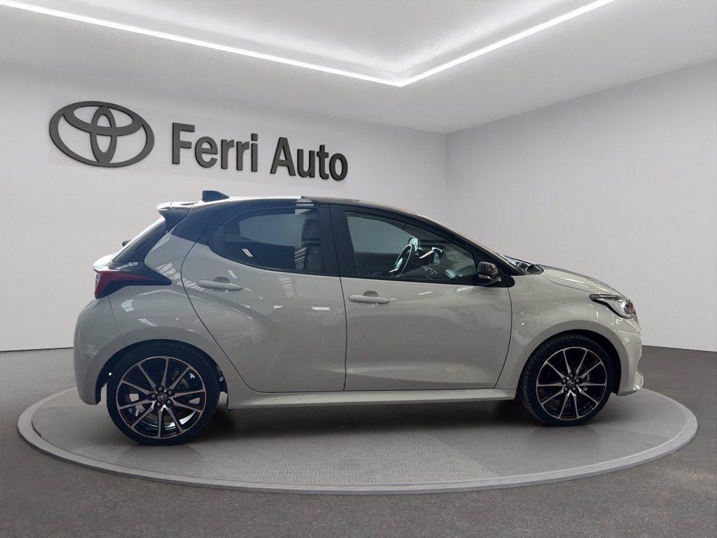 TOYOTA Yaris 1.5h 130 lounge del 2024