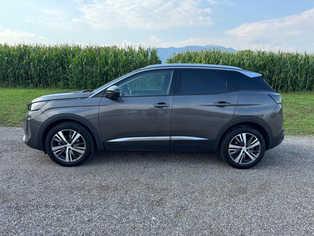 PEUGEOT 3008 1.5 Blu HDI DIESEL FULL OPTIONAL