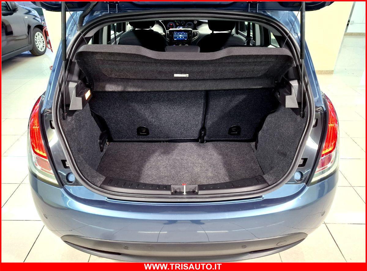 LANCIA Ypsilon 1.0 Hybrid Gold NEOPATENTATI