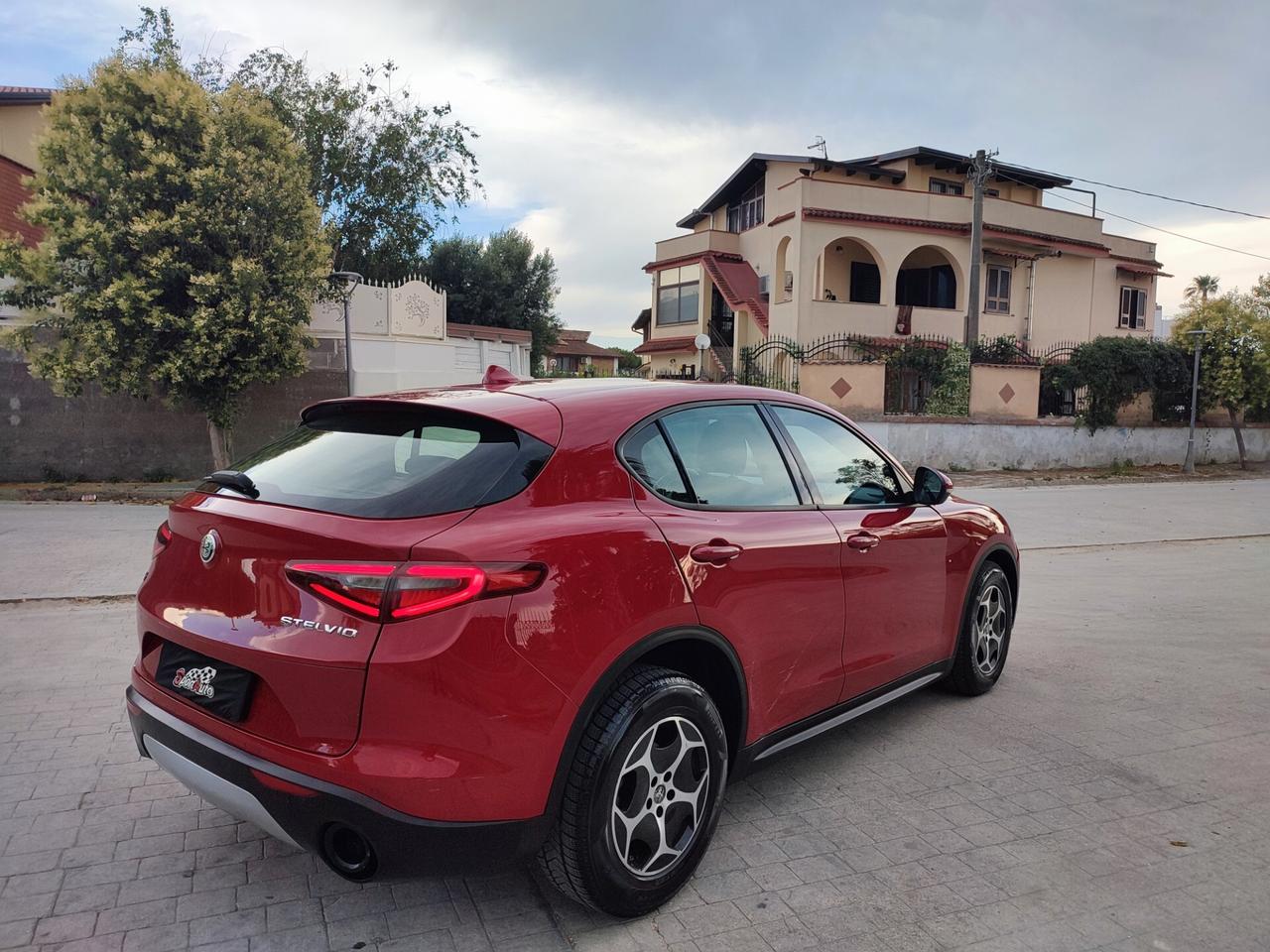 Alfa Romeo Stelvio Q4 SUPER SPORT 2.2 TDI 190 CV AT8 TELECAMERA NAVIGATORE KM CERTIFICATI