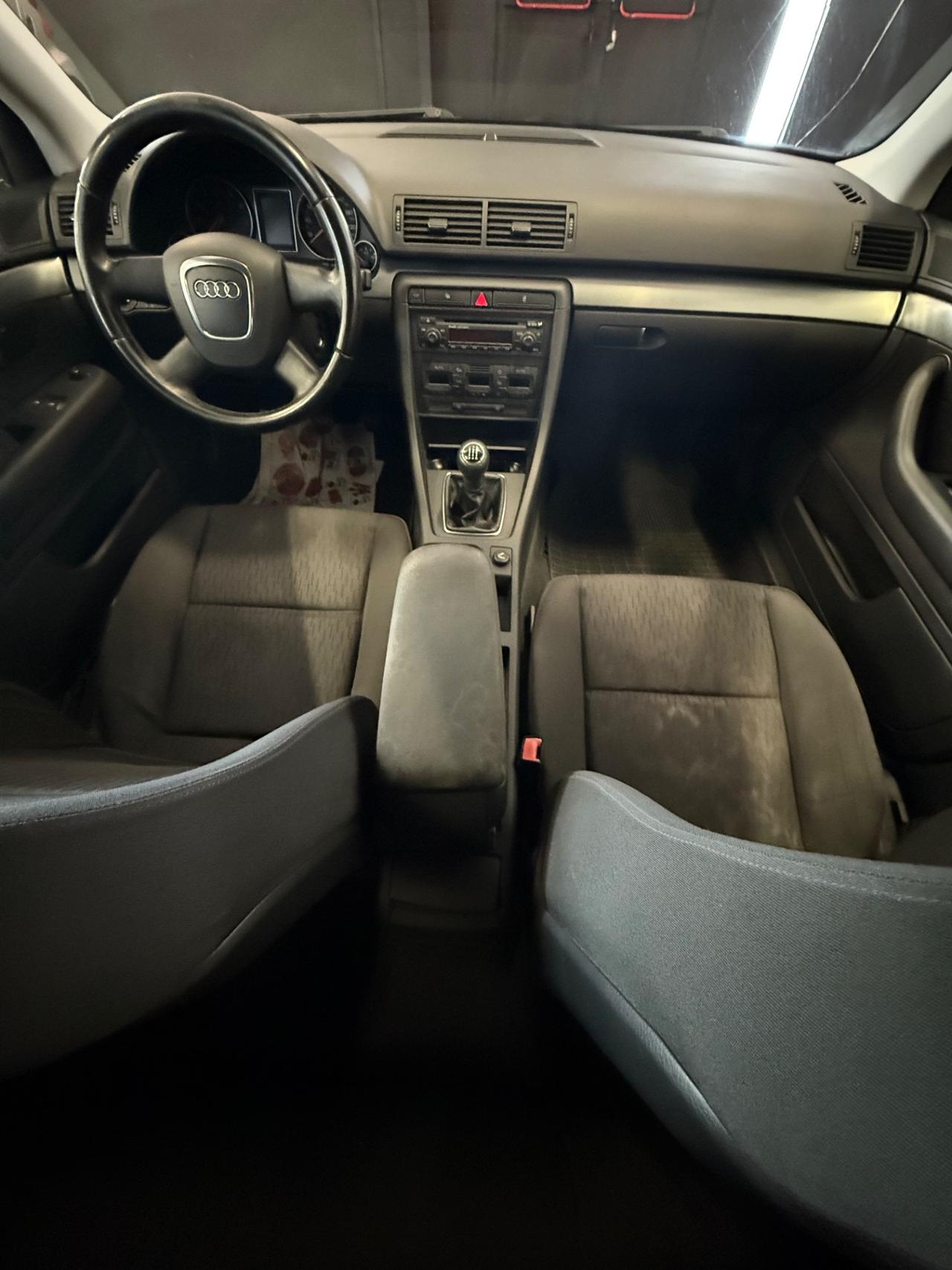 Audi A4 2.0 20V