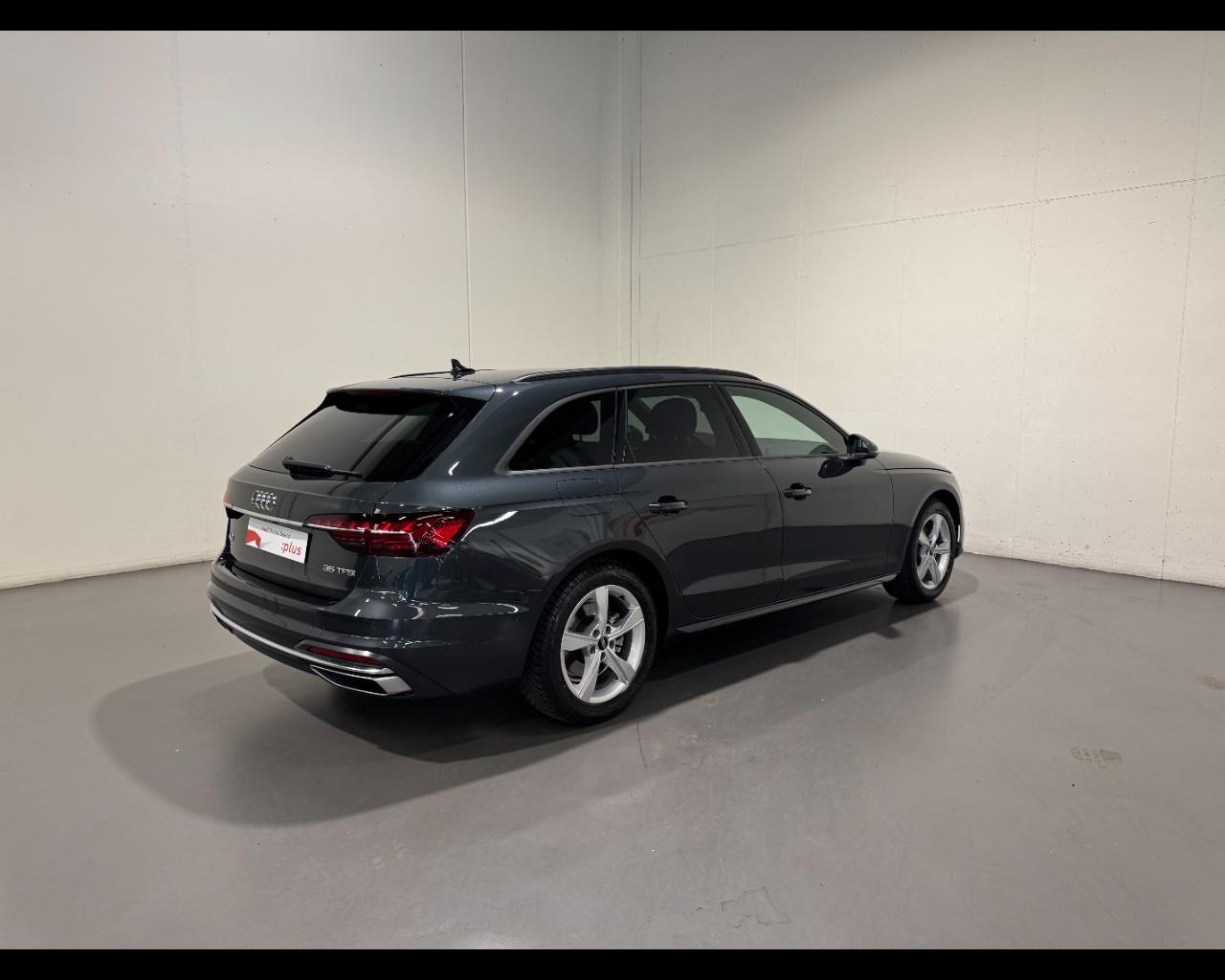 AUDI A4 AVANT 35 TFSI MHEV S-TRONIC BUSINESS ADVANCED