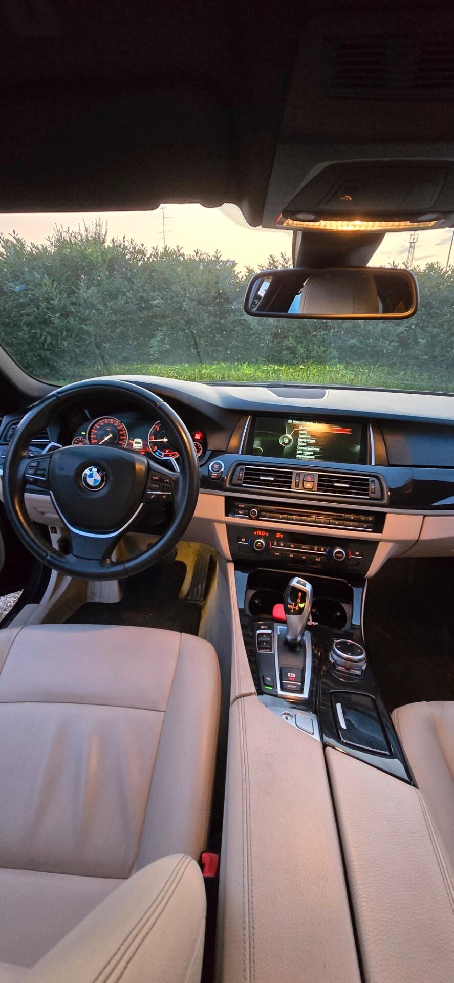 Bmw 520 520d xDrive Modern