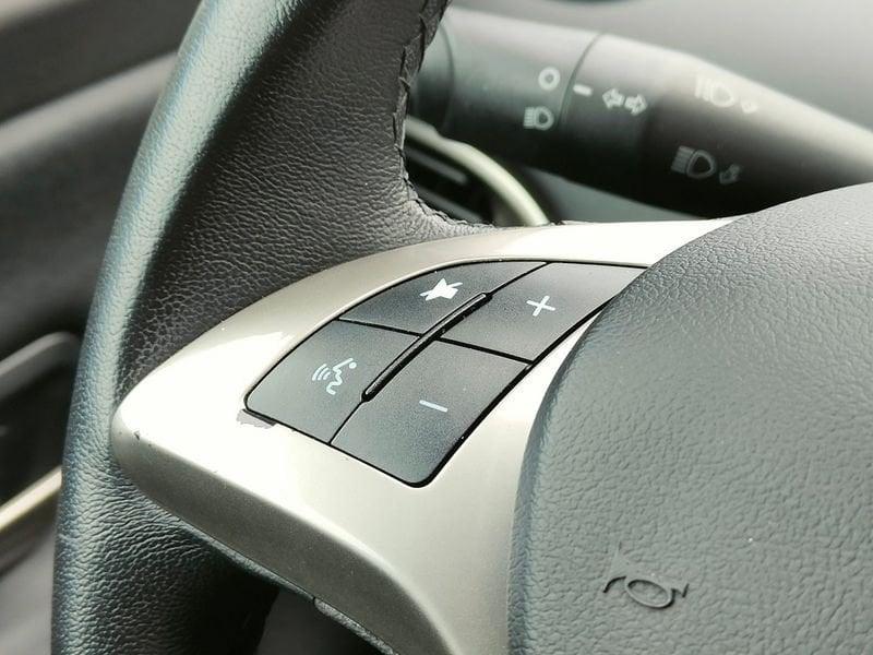 Lancia Ypsilon III 2015 5 Porte 1.0 FireFly Hybrid 70cv Gold S&S