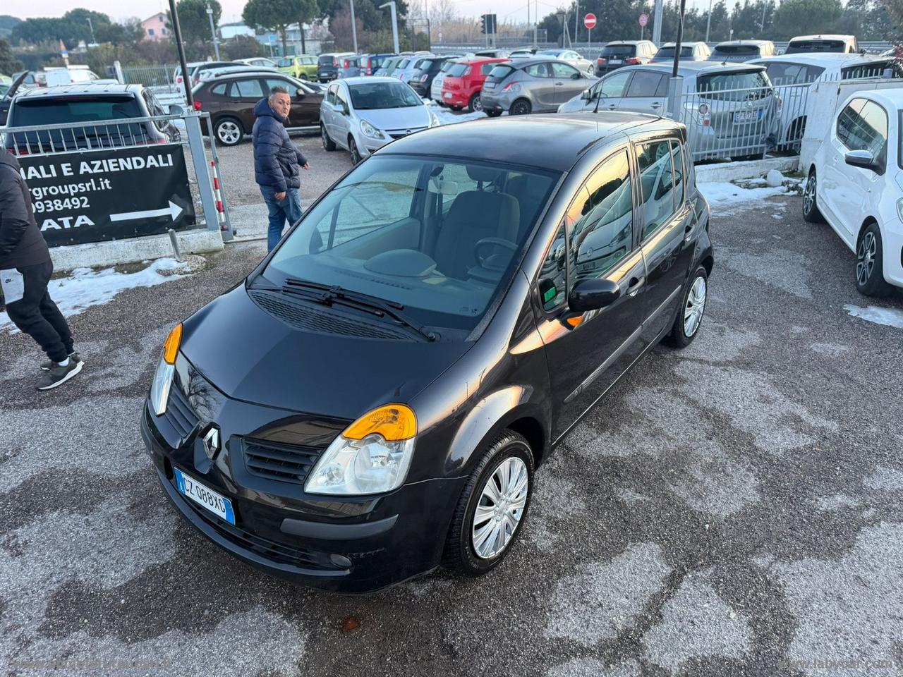 RENAULT Modus 1.2 16V Dynamique