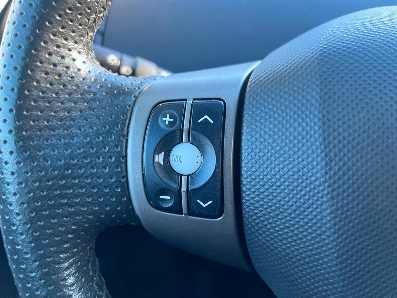 Toyota Yaris 1.3 5 porte Sol