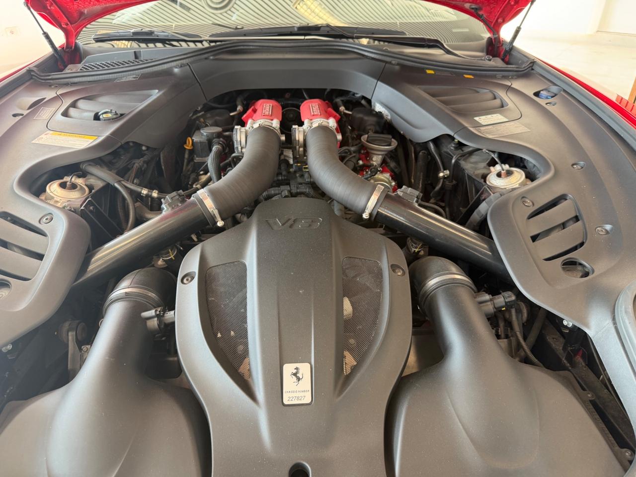 Ferrari GTC4 Lusso T