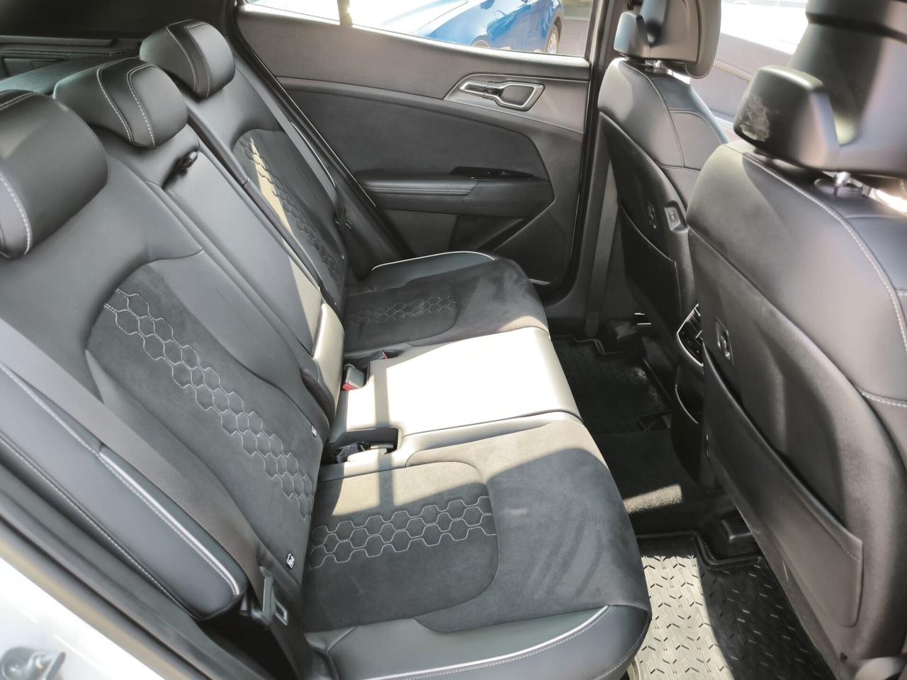 Kia Sportage 1.6 CRDi MHEV DCT GT-line Plus