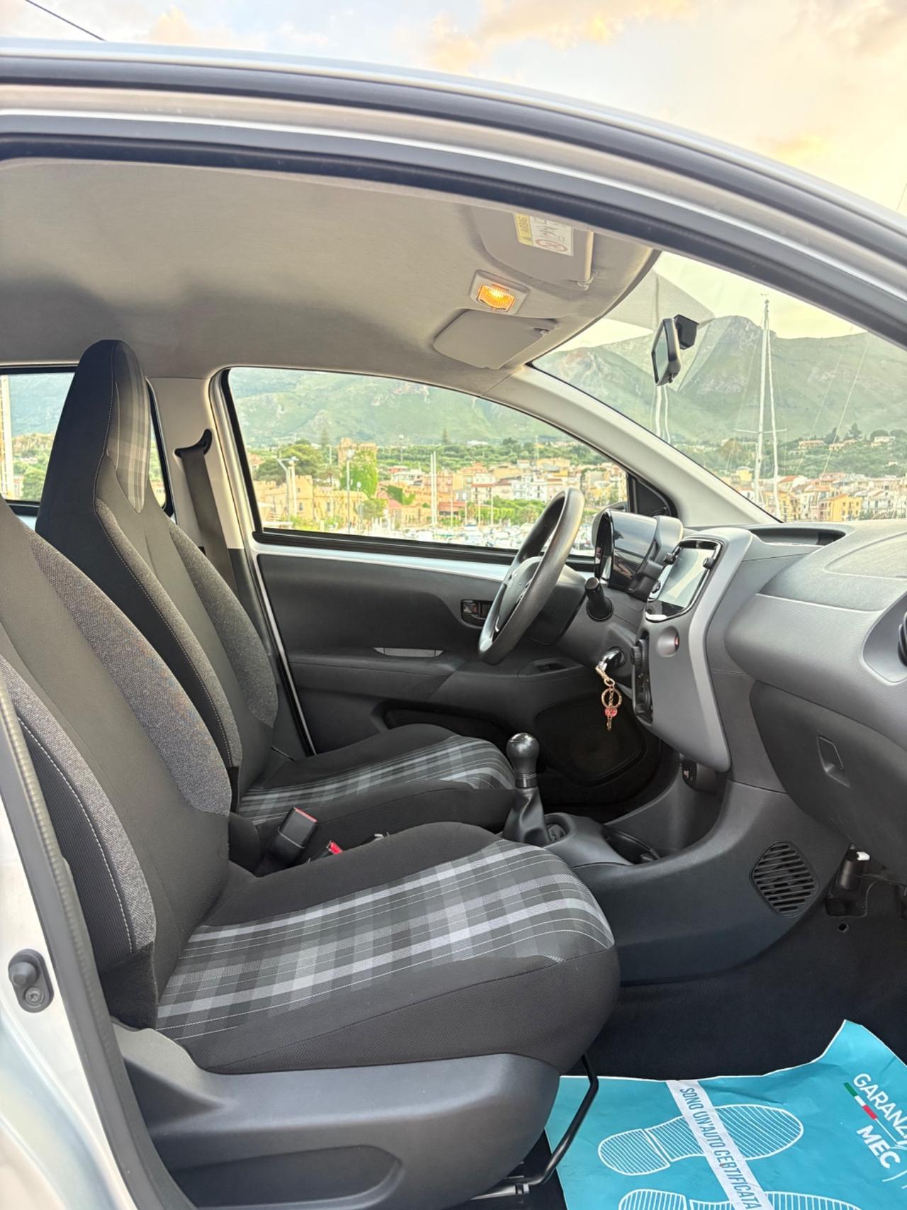Peugeot 108 VTi 72 5 porte Allure