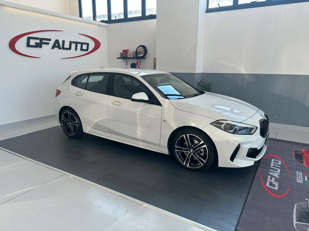 Bmw 116 116d 5p. Msport
