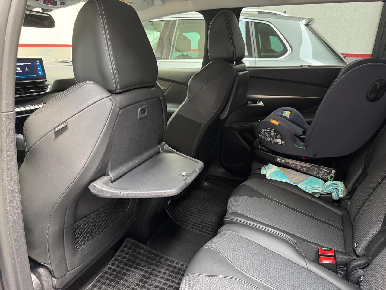 Peugeot 5008 BlueHDi 180 S&S EAT8 Allure Pack