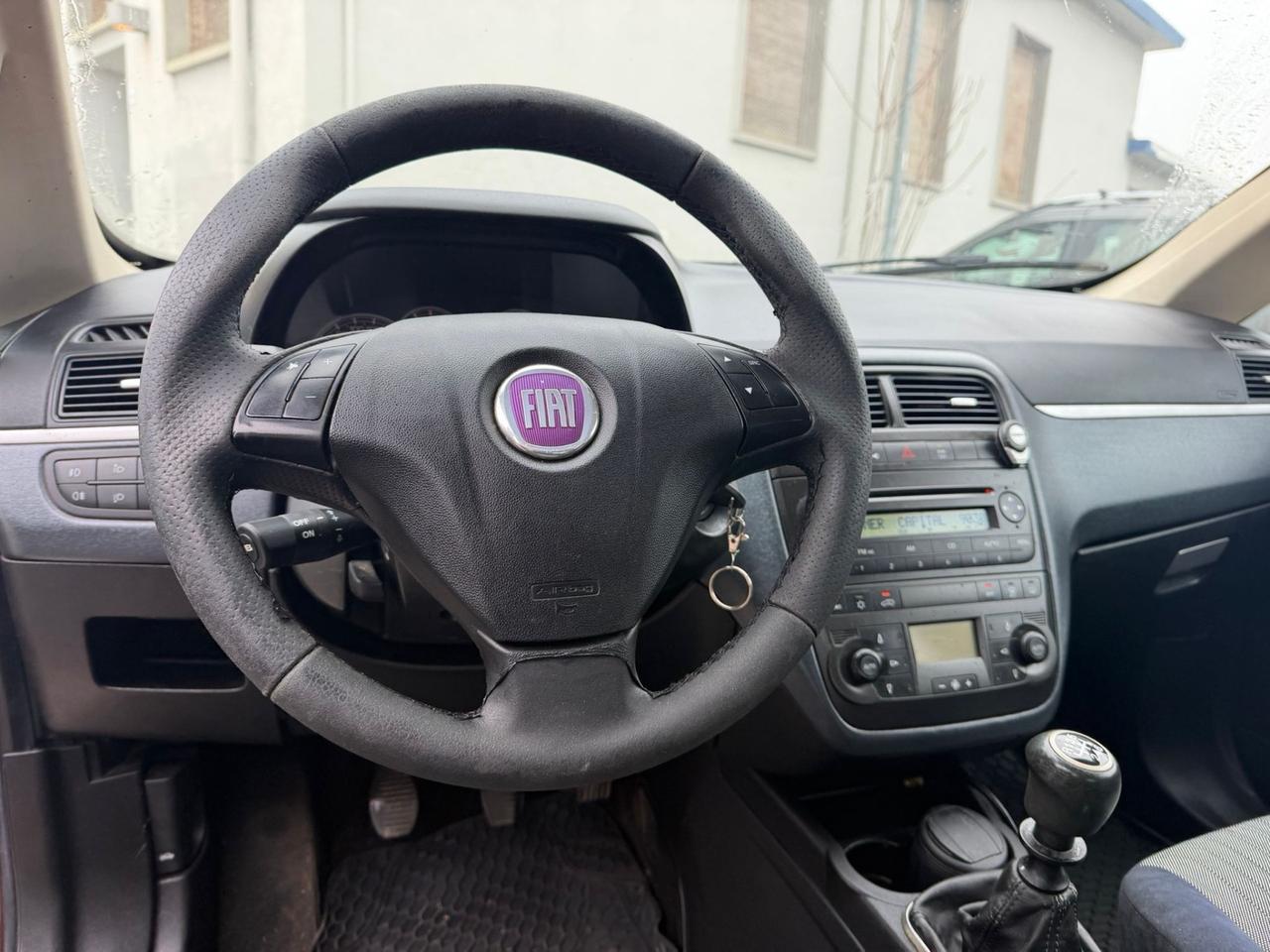 FIAT G PUNTO 1.3 DIESEL 90 CV NEOPATENTATI