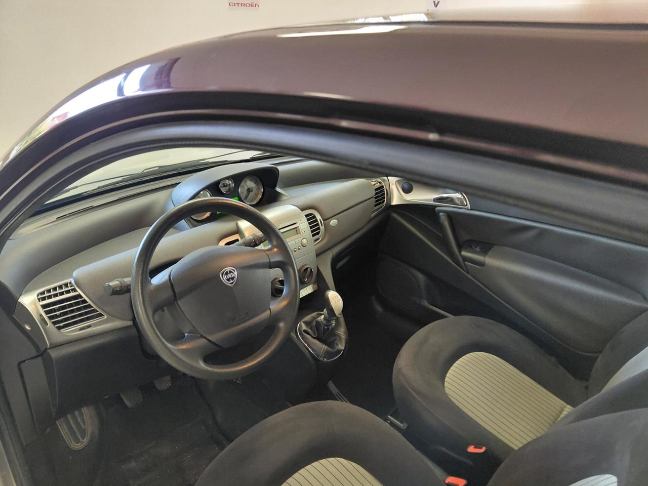 LANCIA YPSILON ANNO 2008 BZ 1.2 ADATTA NEOPATENTATI KM 128 MILA