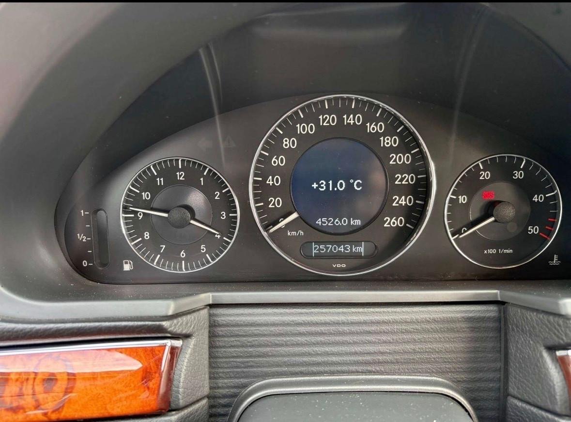 Mercedes-benz E 280 270 CDI cat Avantgarde