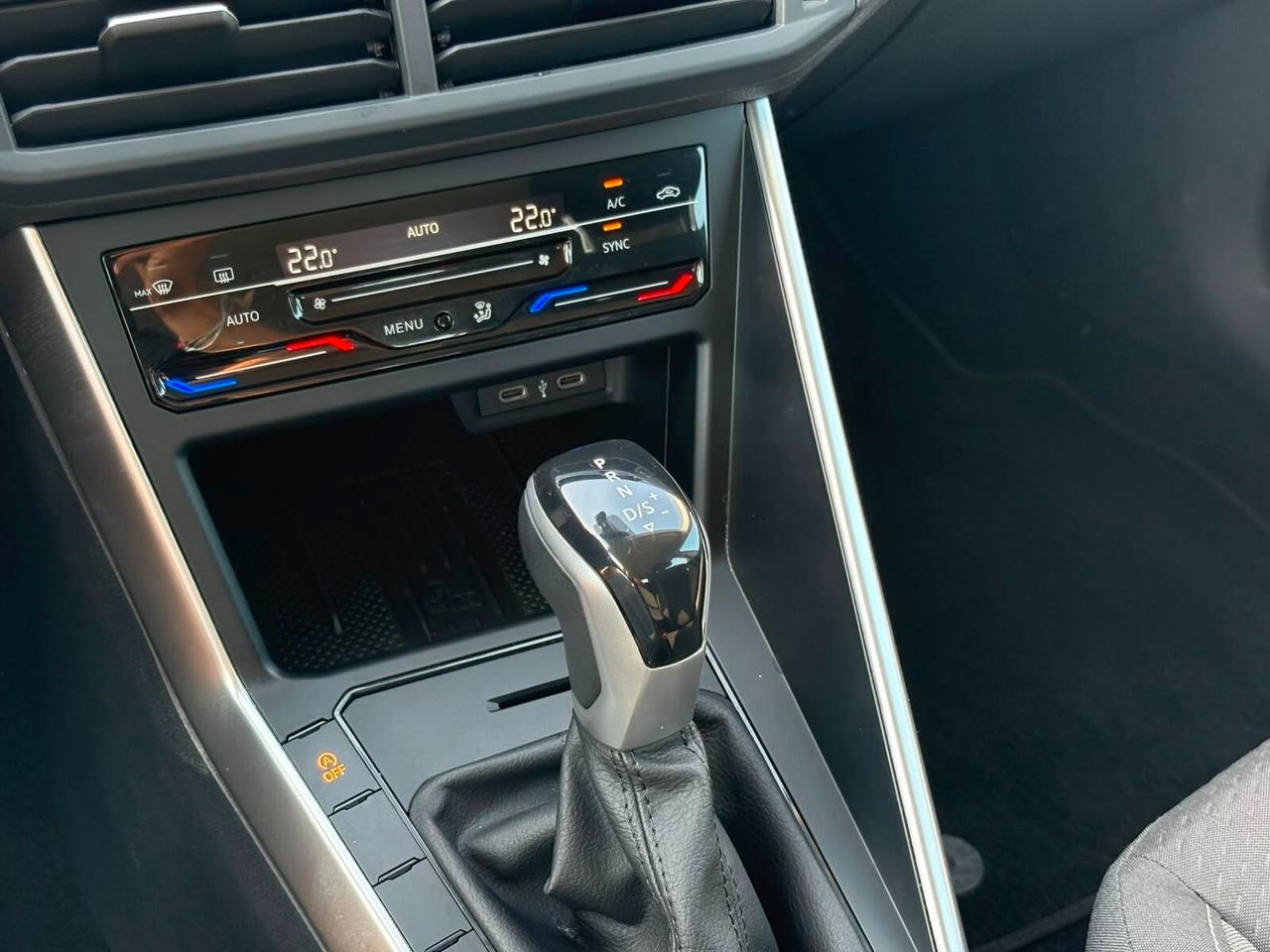 Volkswagen Polo 1.0 TSI DSG Style