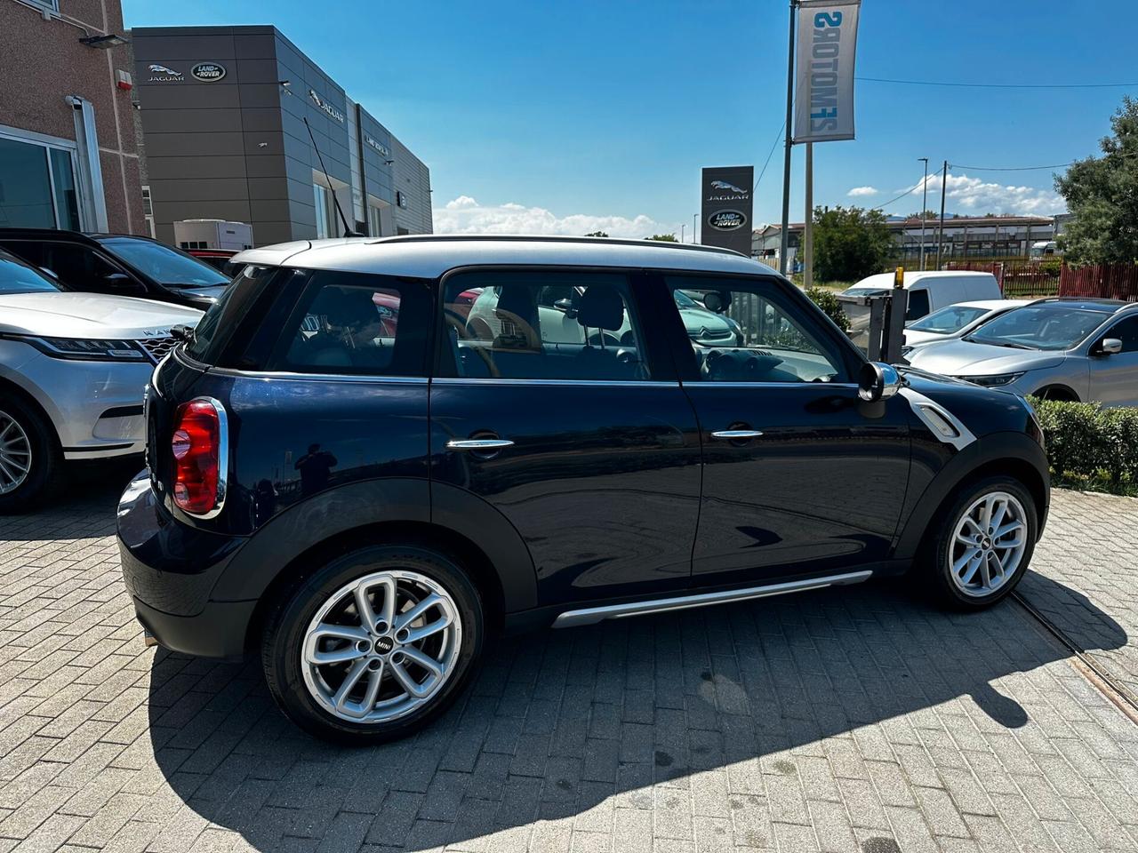 Mini Cooper Countryman 2.0 D auto