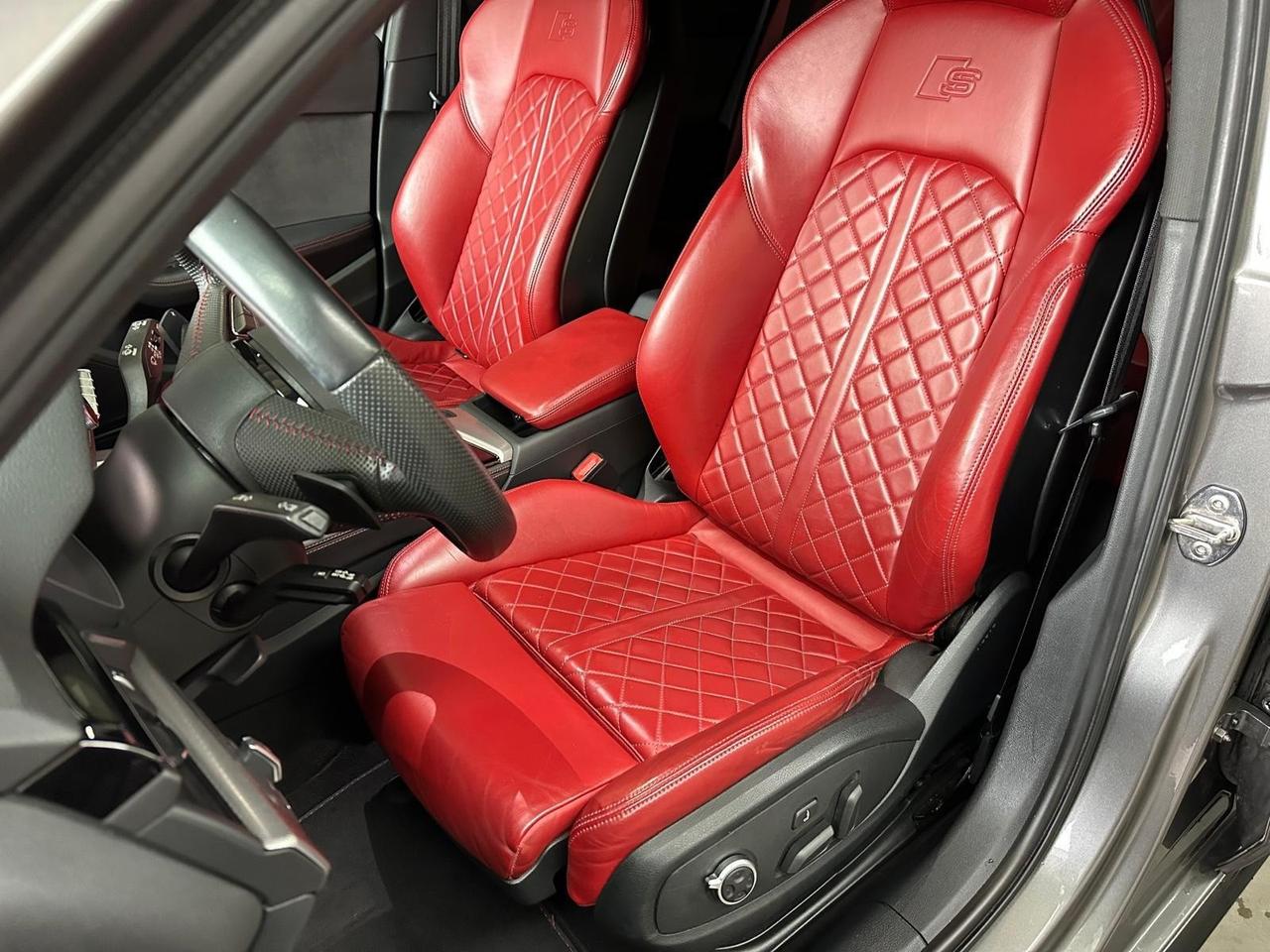 Audi A4 Avant 45 TDI quattro tiptronic S line edition