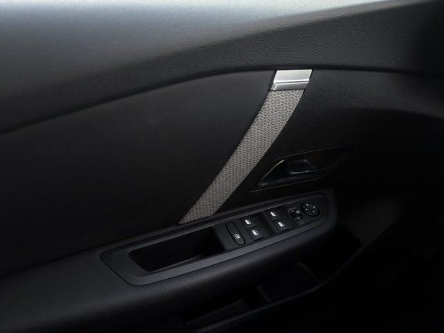 CITROEN C4 PureTech 130 S&S EAT8 Max