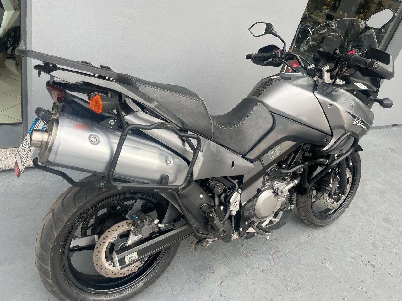 Suzuki V Strom DL 650 - 2007