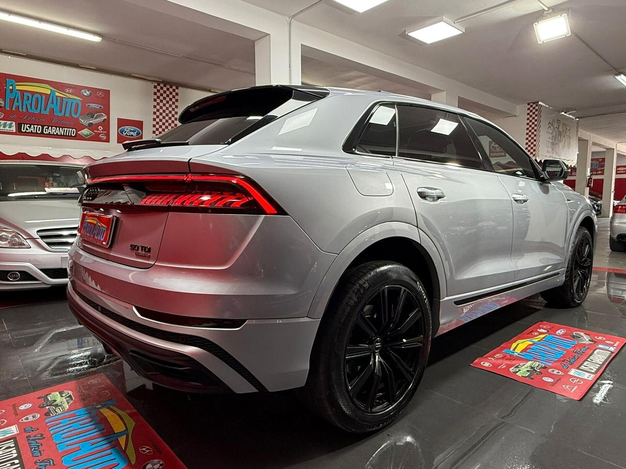 Audi Q8 50 3.0 TDI 286cv quattro S-LINE - 2019