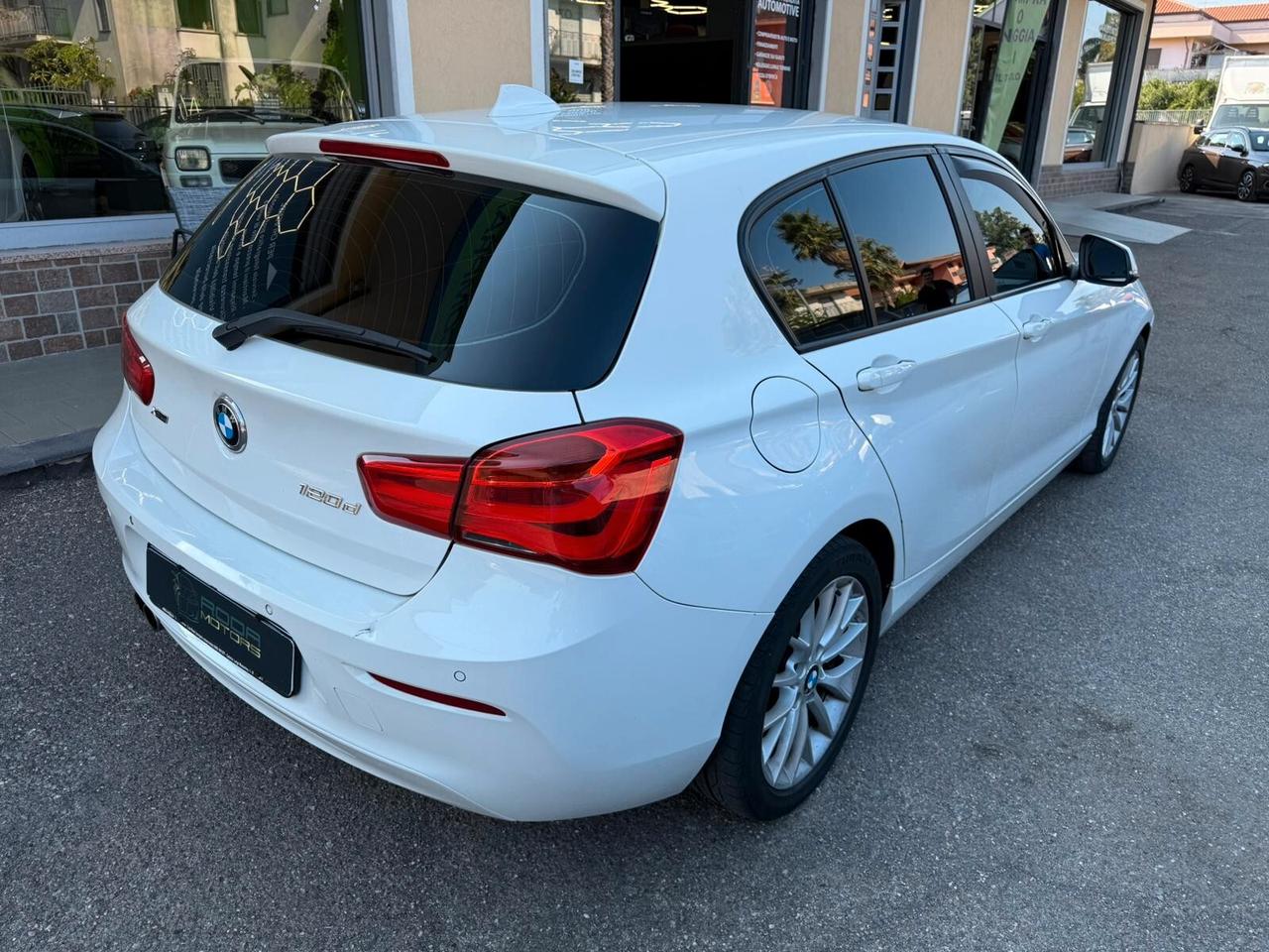 Bmw 120d xDrive 5p.