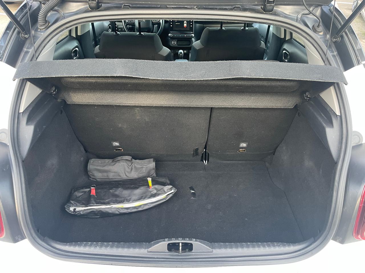 Citroen C3 1.5 BlueHDi 100CV Shine-NAVIGATORE-RETROCAMERA