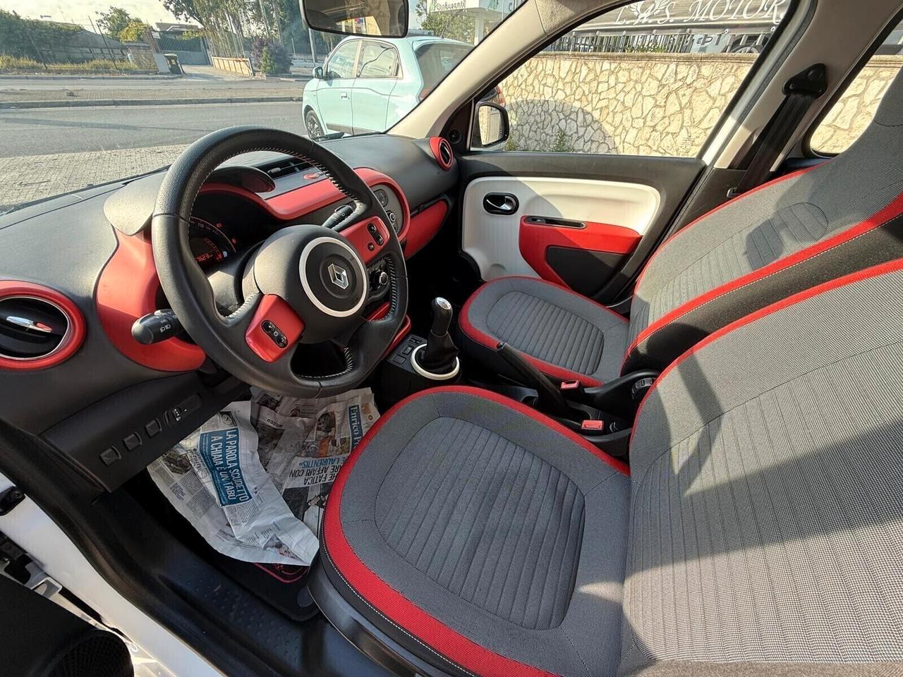 Renault Twingo TCe 90 CV EDC Intens