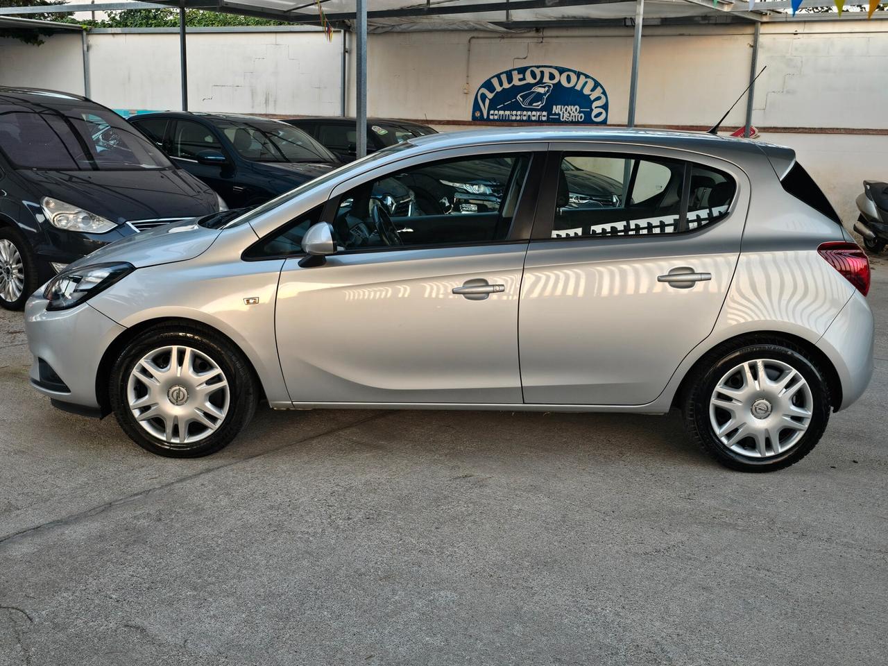 Opel Corsa 1.4 90CV GPL Tech 5 porte n-Joy