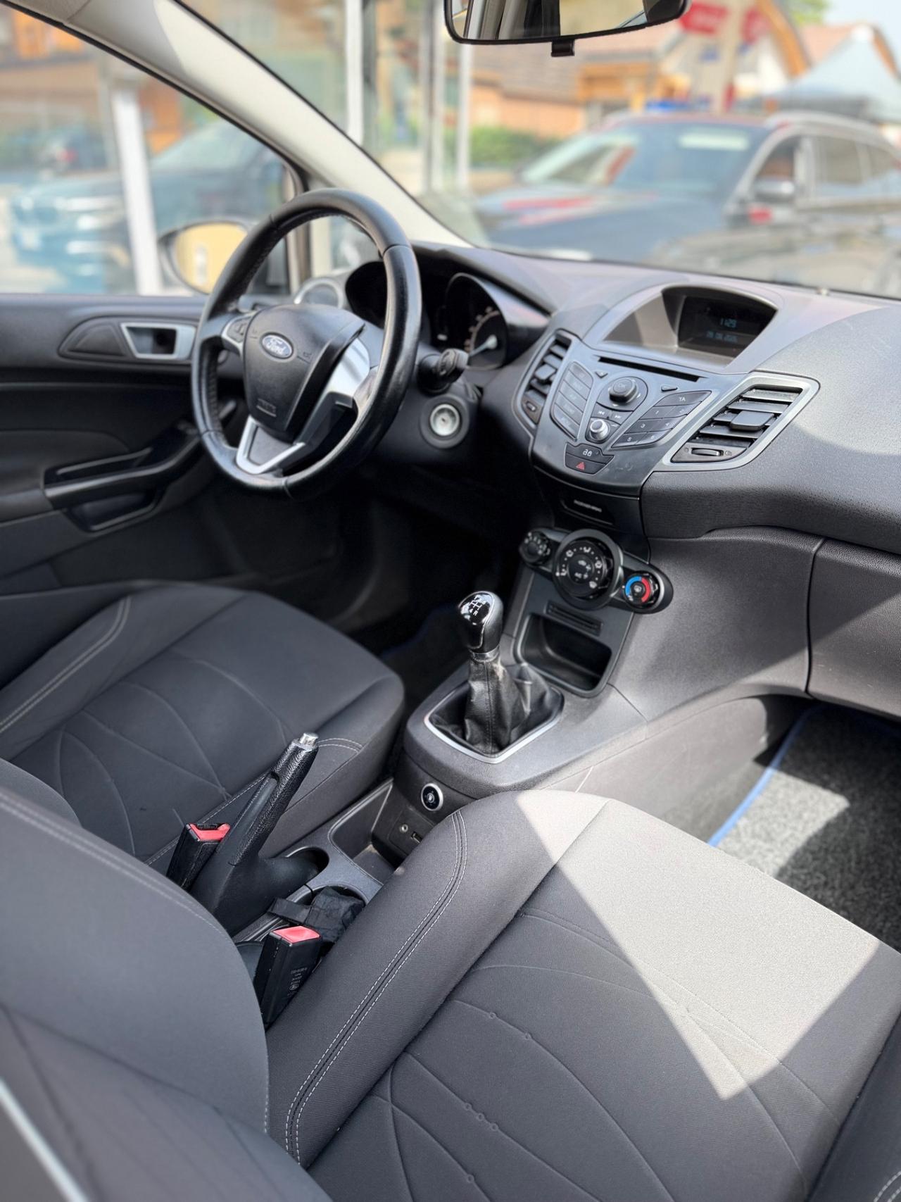 Ford Fiesta 1.4 5p. Bz.- GPL ok neopatentati